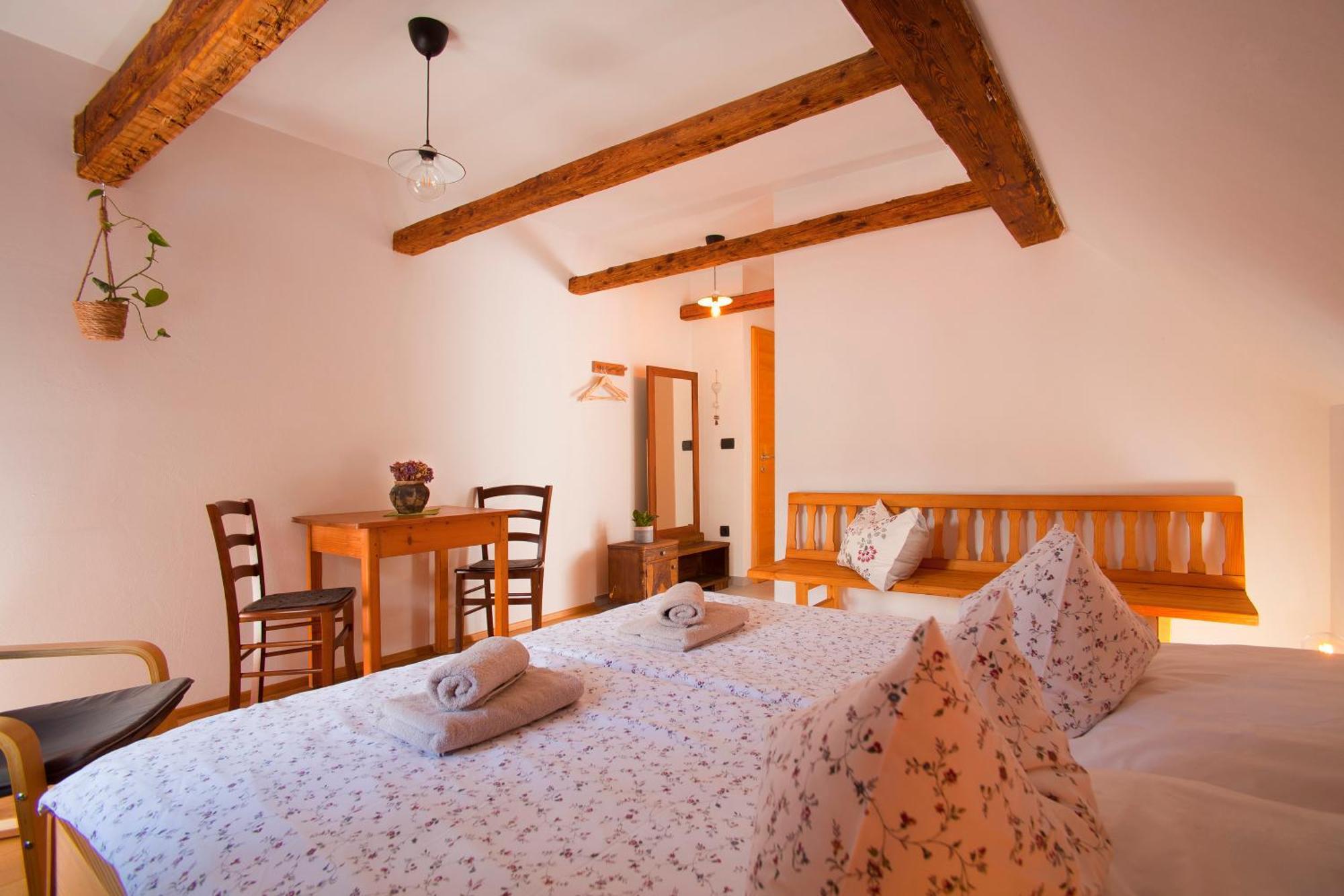 Juvanova Hous - Rooms Luče Extérieur photo